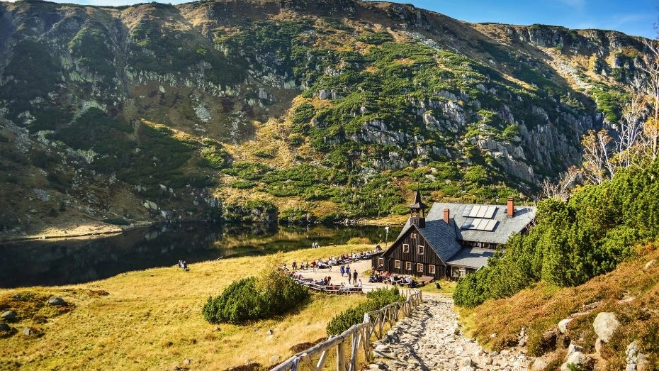 Schronisko PTTK Samotnia im. Waldemara Siemaszki w Karkonoszach