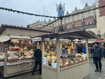 Królewskie tradycje na Jarmarku Świątecznym w Krakowie