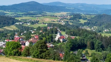 Beskidy – idealne miejsce na rodzinną wędrówkę